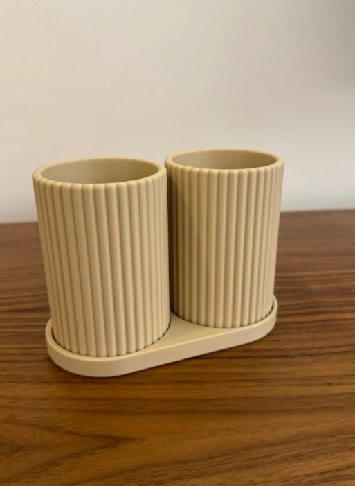 Geformter Doppelzahnbürstenhalter-Set, Organizer